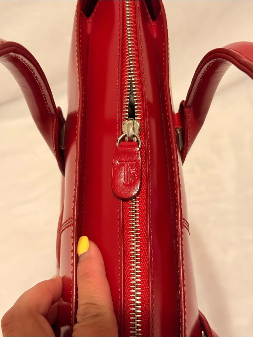 Tod's Red Patent Leather Medium D-Bag Tote